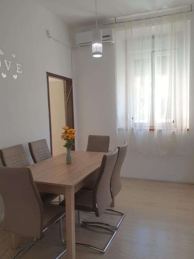 Apartment Ivano ซาดาร์ ภายนอก รูปภาพ
