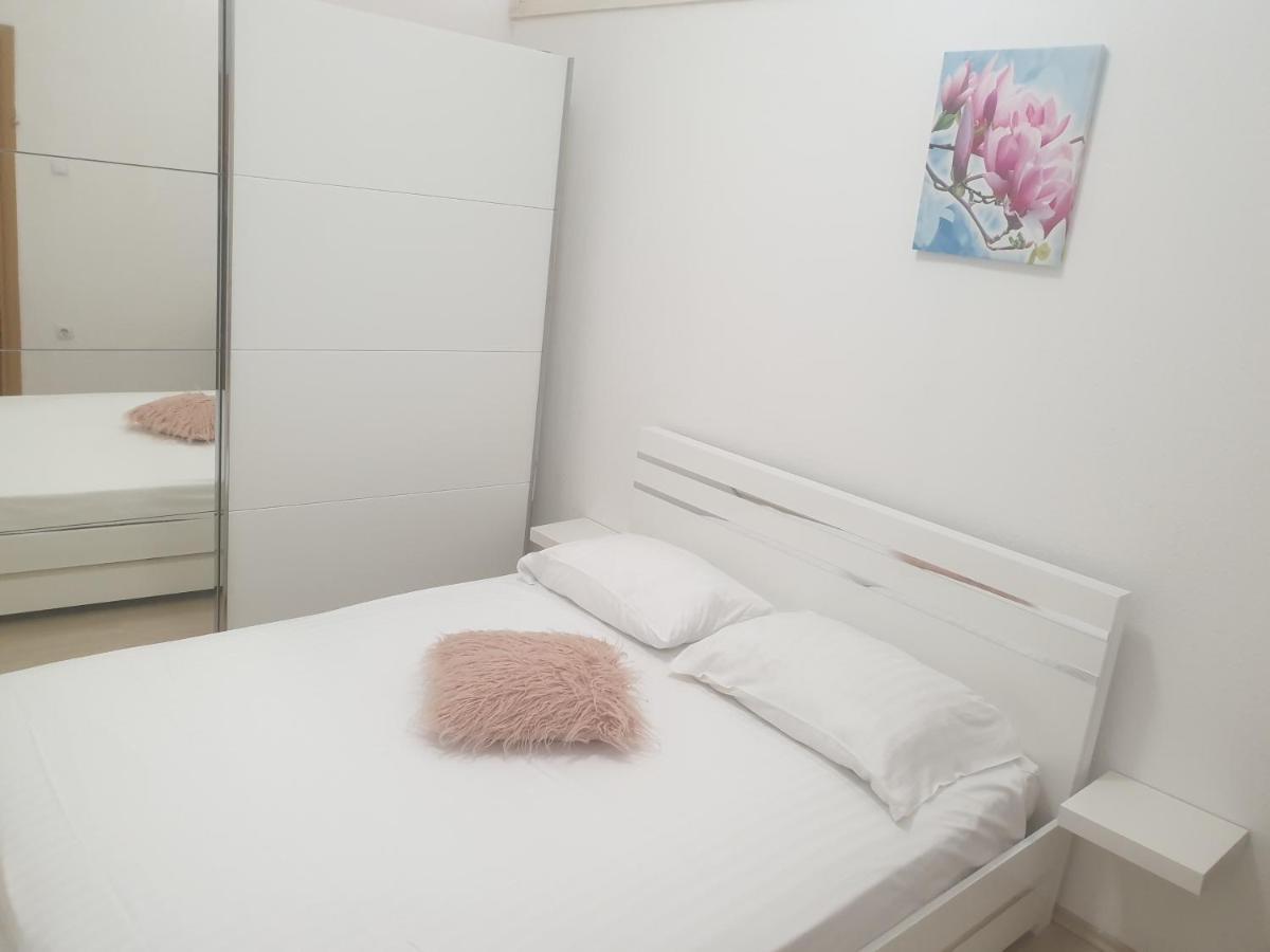 Apartment Ivano ซาดาร์ ภายนอก รูปภาพ
