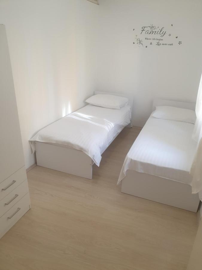 Apartment Ivano ซาดาร์ ภายนอก รูปภาพ